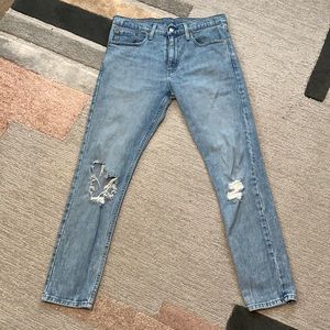 Men’s Levi’s 512 size 31x30 medium light wash